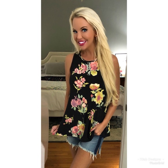 ❤️LAST 1!  Floral Racer Back Trapeze Tunic - Picture 3 of 5